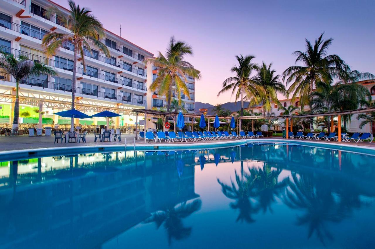 ホテル Costa Club Punta Arena - Desayuno Buffet Incluido プエルトバラータ エクステリア 写真