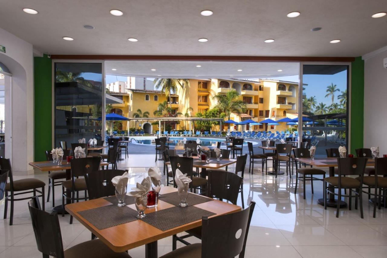 ホテル Costa Club Punta Arena - Desayuno Buffet Incluido プエルトバラータ エクステリア 写真